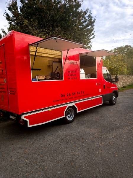 Food truck spécialisé en sandwichs americain proche de Evry-Courcouronnes 91